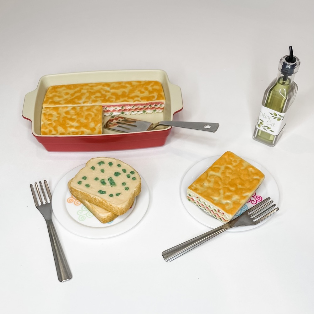 American Girl Lasagna Dinner Set
